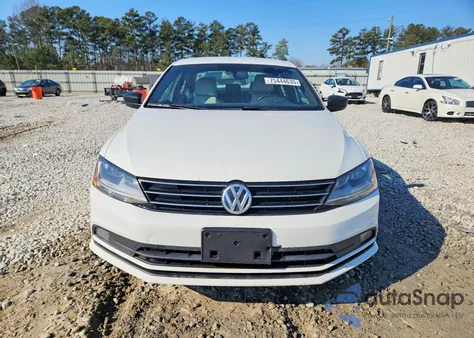 2017 Volkswagen Jetta Sport z USA, uszkodzony, nr VIN 3VWD17AJ5HM413133